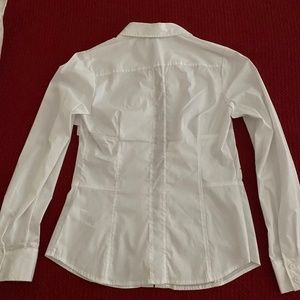 Laundry blouse